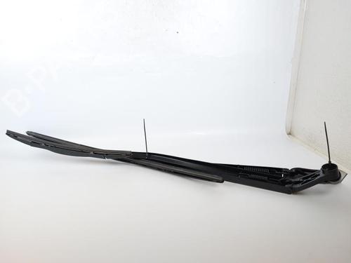 Used Front windshield wiper arm TOYOTA AURIS Estate (_E18_) 1.8 Hybrid (ZWE186_, ZWE186R, ZWE186H) (136 hp) 15160516
