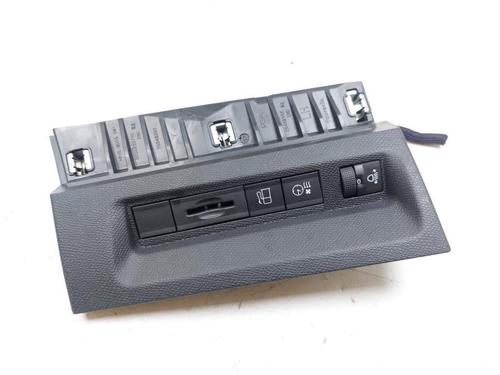 Used Climate control Climate control PEUGEOT 308 SW III (FC_, FJ_, FR_, F4_, FN_) Hybrid 180 (F4DGXT) (181 hp) 25810483 25810483