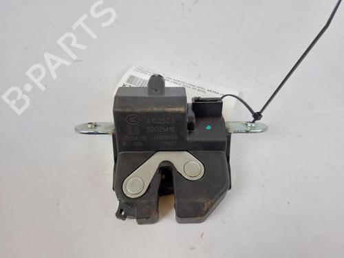 Used Tailgate lock OPEL ASTRA K (B16) 1.6 CDTi (68) (136 hp) 15156018