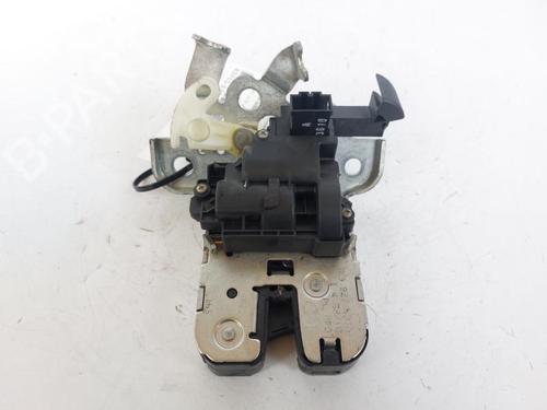 Used Tailgate lock AUDI A1 (8X1, 8XK) 1.6 TDI (105 hp) 22251144