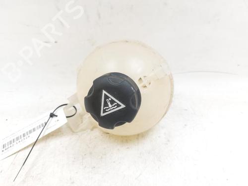Used Expansion tank DS DS 7 Crossback (J4_, JR_, JC_) 1.5 BlueHDi 130 (JCYHZJ, JCYHZR) (130 hp) 26729619