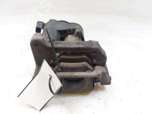 Used Right front brake caliper PEUGEOT 308 II (LB_, LP_, LW_, LH_, L3_) 1.5 BlueHDi 130 (131 hp) 28618927