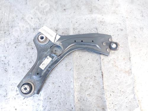 right-front-suspension-arm-renault-arkana-i-lcm_-ldn_-2019-27554742 main image