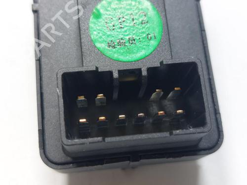 Left front window switch MG MG ZS SUV (AZS1) 1.5 VTi | BP33195299I27 - Image 4