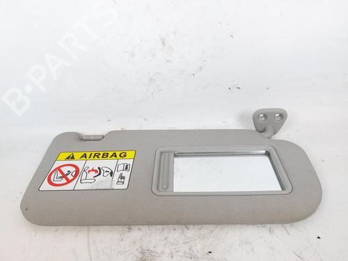 Used Right sun visor Right sun visor 17975223 17975223