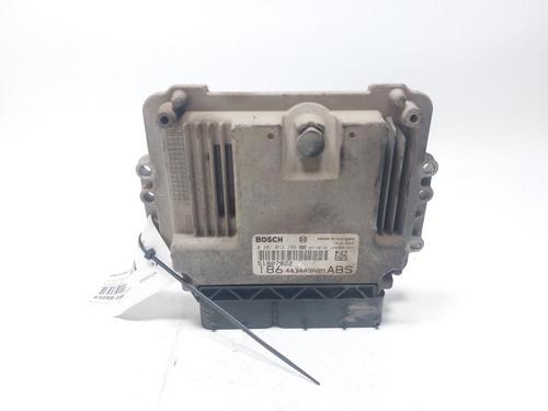 Calculateur moteur (ecu) FIAT MULTIPLA (186_) 1.9 JTD (186AXE1A) (120 hp) 30505681
