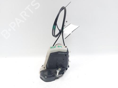Used Rear right lock TOYOTA YARIS (_P13_) 1.0 (KSP130_, KSP130) (69 hp) 29824195