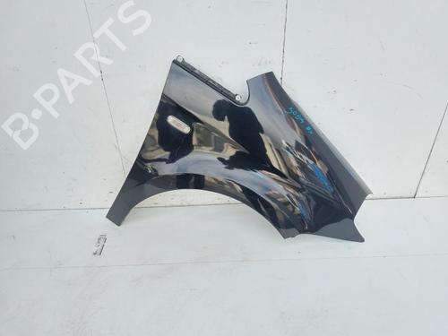 Używane Błotnik przedni prawy LANCIA MUSA (350_) 1.9 D Multijet (350.AXC1A) (101 hp) 30478488