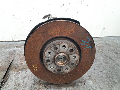 Used Right front steering knuckle Right front steering knuckle VW TIGUAN (AD1, AX1) 2.0 TDI (150 hp) 33193972 33193972