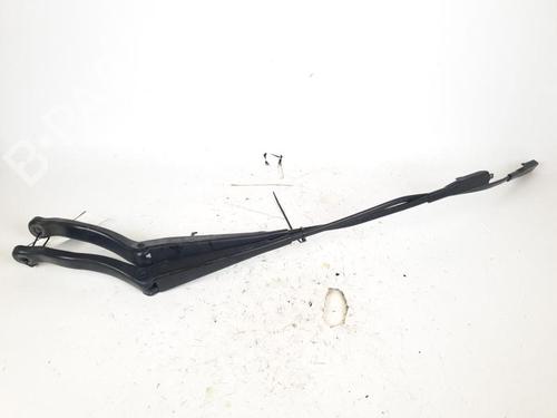 Used Front windshield wiper arm OPEL CORSA E (X15) 1.4 LPG (08, 68) (90 hp) 15154671