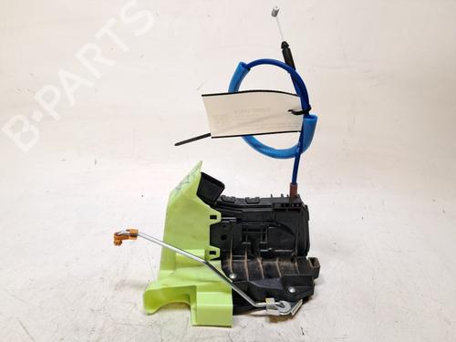 front-right-lock-kia-sportage-v-nq5-2021-36183993 main image