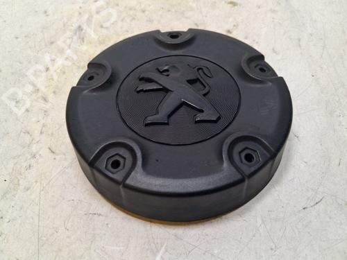 Used Hub cap Hub cap 38106646 38106646