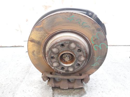 Used Right front steering knuckle Right front steering knuckle MERCEDES-BENZ GLK-CLASS (X204) 200 CDI (204.901) (143 hp) 29641381 29641381
