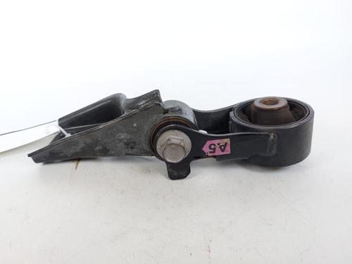 Gearbox mount TOYOTA YARIS (_P13_) 1.5 Hybrid (NHP130_, NHP130) | BP15171629M88 
