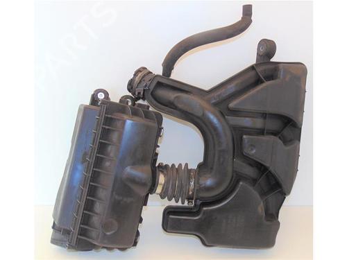 Used Air filter box Air filter box SMART FORTWO Coupe (451) 1.0 (451.331, 451.380) (71 hp) 15143693 15143693