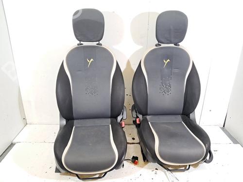 Ensemble sièges Ensemble sièges LANCIA YPSILON (312_) 0.9 CNG (312.YXG1A) (86 hp) 35750674 35750674