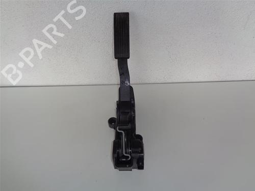Used Pedal Pedal MERCEDES-BENZ B-CLASS Sports Tourer (W245) B 200 CDI (245.208) (140 hp) 15139869 15139869