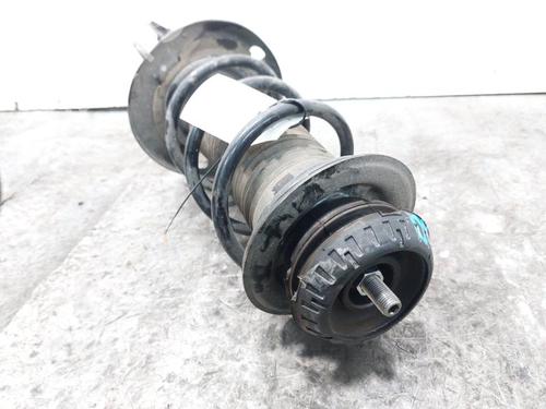 Right front shock absorber TOYOTA YARIS (_P21_, _PA1_, _PH1_) 1.5 Hybrid (MXPH10, MXPH11) | BP31036597M17 