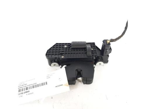 Used Tailgate lock CITROËN C3 II (SC_) 1.1 i (60 hp) 15152127