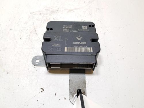 Used Engine control unit (ECU) Engine control unit (ECU) RENAULT CLIO IV (BH_) 1.5 dCi 75 (75 hp) 33196968 33196968