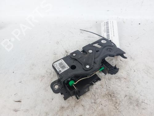 Used Tailgate lock BMW 1 (F40) 120 d xDrive (190 hp) 19733058