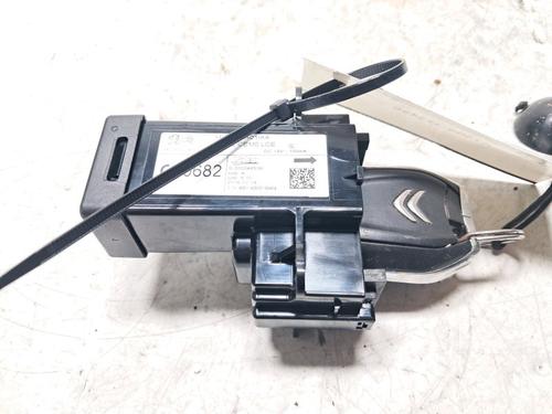 electronic-module-citroen-c4-picasso-ii-2013-35782120 main image