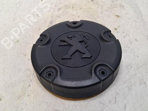 Used Hub cap Hub cap 38106644 38106644