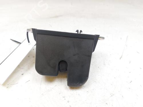 Tailgate lock VW POLO VI (AW1, BZ1, AE1) 1.0 TSI | BP28618520C101