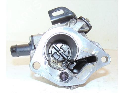 Used Vacuum pump RENAULT SCÉNIC III (JZ0/1_) 1.5 dCi (110 hp) 15143259