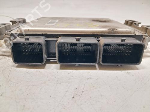Engine control unit (ECU) DACIA LOGAN Pickup (US_) 1.5 dCi | BP39738740M57 - Image 4