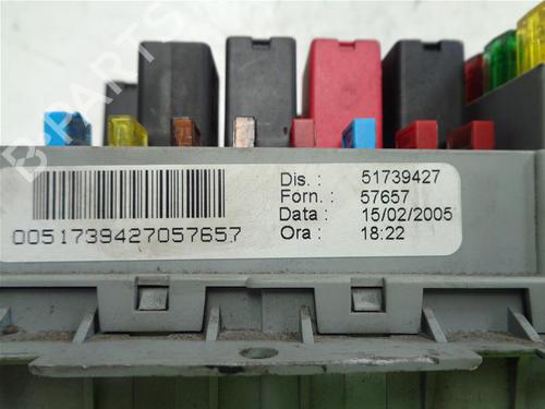 Fuse box LANCIA MUSA (350_) 1.3 D Multijet (350.AXM11, 350.AXM1A, 350.AXI1A) | BP15139473E1