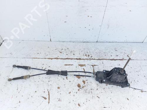 gear-lever-renault-clio-iv-hatchback-van-bh_-2014-2015-2016-2017-2018-2019-2020-2021-27732246 main image