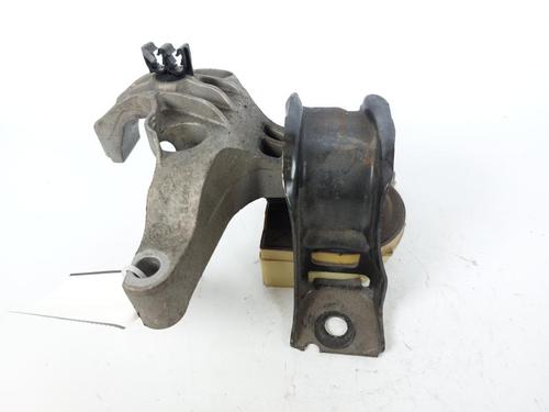 Used Engine mount Engine mount DACIA DUSTER (HS_) 1.5 dCi (HSMC) (107 hp) 15167573 15167573