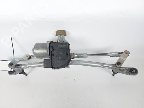Used Front wiper motor PEUGEOT 5008 II (MC_, MJ_, MR_, M4_) 2.0 BlueHDi 150 (MJAHXW, MJAHXH, MJAHXN, MJAHXV, MJAHXG) (150 hp) 21681542