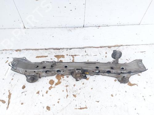 Used Front bumper reinforcement TOYOTA YARIS (_P13_) 1.0 (KSP130_, KSP130) (69 hp) 30145639