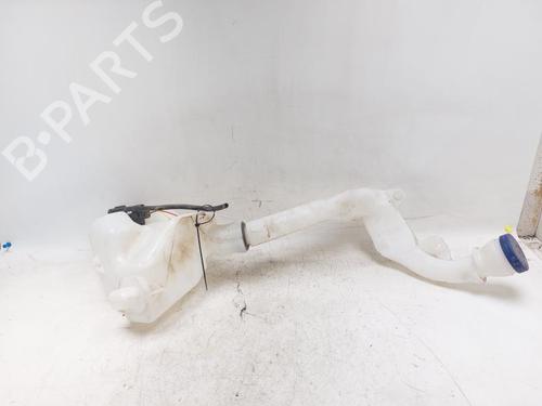 Used Windscreen washer tank PEUGEOT 208 I (CA_, CC_) 1.5 BlueHDI 100 (102 hp) 26901021