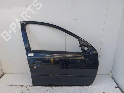 Used Right front door Right front door PEUGEOT 206+ (2L_, 2M_) 1.1 (60 hp) 36381157 36381157
