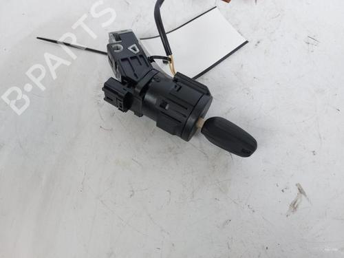 Used Electronic module PEUGEOT 308 SW II (LC_, LJ_, LR_, LX_, L4_) 1.5 BlueHDi 130 (131 hp) 17206859