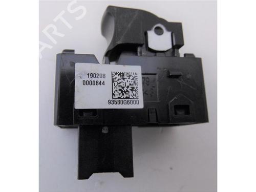 Left front window switch KIA PICANTO III (JA) 1.0 LPG | BP22753915I27 - Image 3