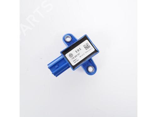 Used Electronic module Electronic module VW SCIROCCO III (137, 138) 2.0 TFSI (200 hp) 21261662 21261662