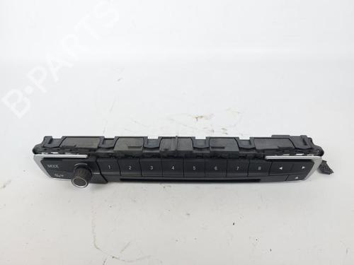 Used Radio Radio BMW 3 (F30, F80) 320 d (190 hp) 19482418 19482418
