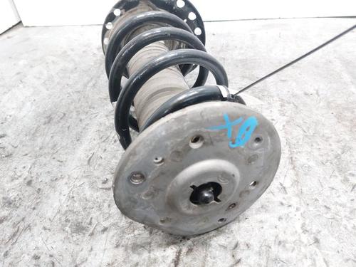 Right front shock absorber JAGUAR E-PACE (X540) 2.0 D150 AWD | BP30613373M17 