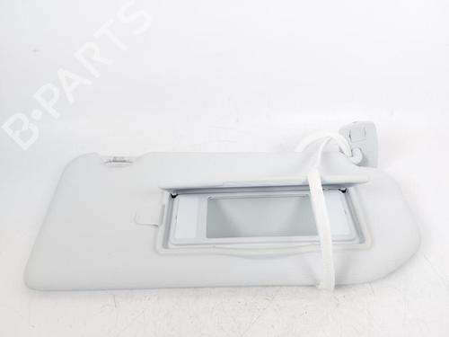 Used Right sun visor Right sun visor 17203316 17203316