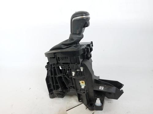 Used Shift knob TOYOTA YARIS (_P21_, _PA1_, _PH1_) 1.5 Hybrid (MXPH10, MXPH11) (116 hp) 15471773