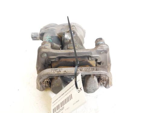 Used Left front brake caliper Left front brake caliper FIAT 500X (334_) 1.6 D Multijet (334AXA1B, 334AXA11) (120 hp) 23399756 23399756