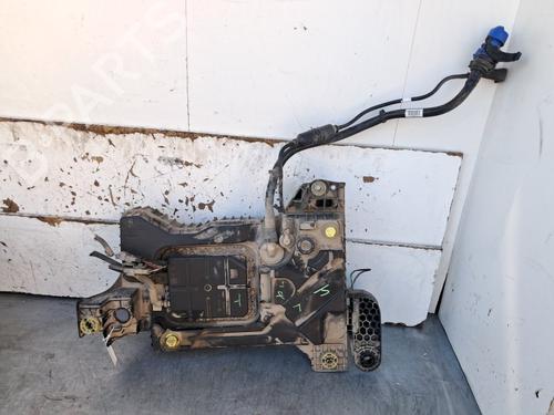 Used Fuel tank Fuel tank PEUGEOT 3008 II SUV (MC_, MR_, MJ_, M4_) 1.5 BlueHDi 130 (131 hp) 39634566 39634566