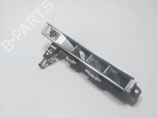 Used Right front window switch Right front window switch 33197952 33197952