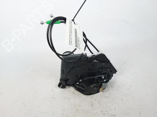 Used Front right lock TOYOTA YARIS (_P13_) 1.0 (KSP130_, KSP130) (69 hp) 15158179