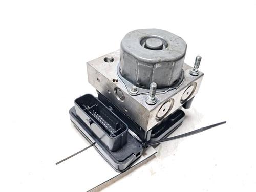 Used ABS pump RENAULT CAPTUR I (J5_, H5_) 1.5 dCi 90 (J5N4, J5M5, J5MW, J5M6, J5AL, J5AJ) (90 hp) 31011175