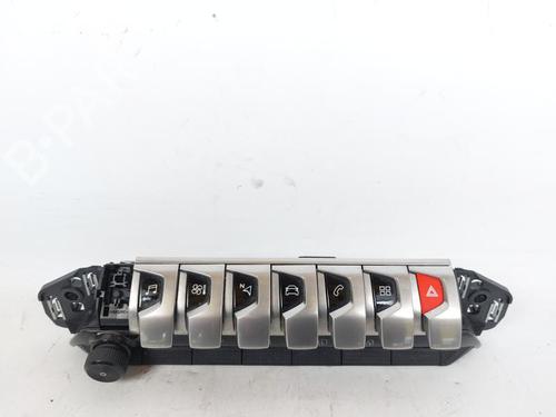 Used Climate control PEUGEOT 3008 II SUV (MC_, MR_, MJ_, M4_) 1.5 BlueHDi 130 (131 hp) 17737434